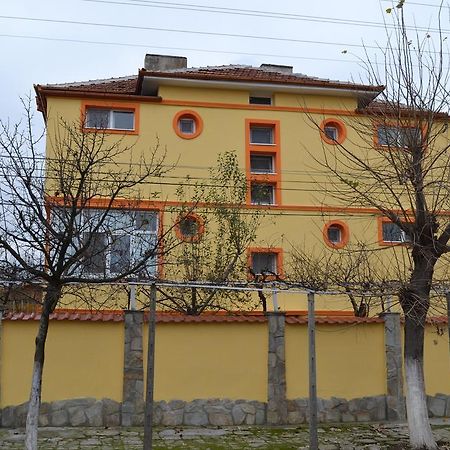 Marinovata Kashta Guest House Veliki Preslav Ngoại thất bức ảnh