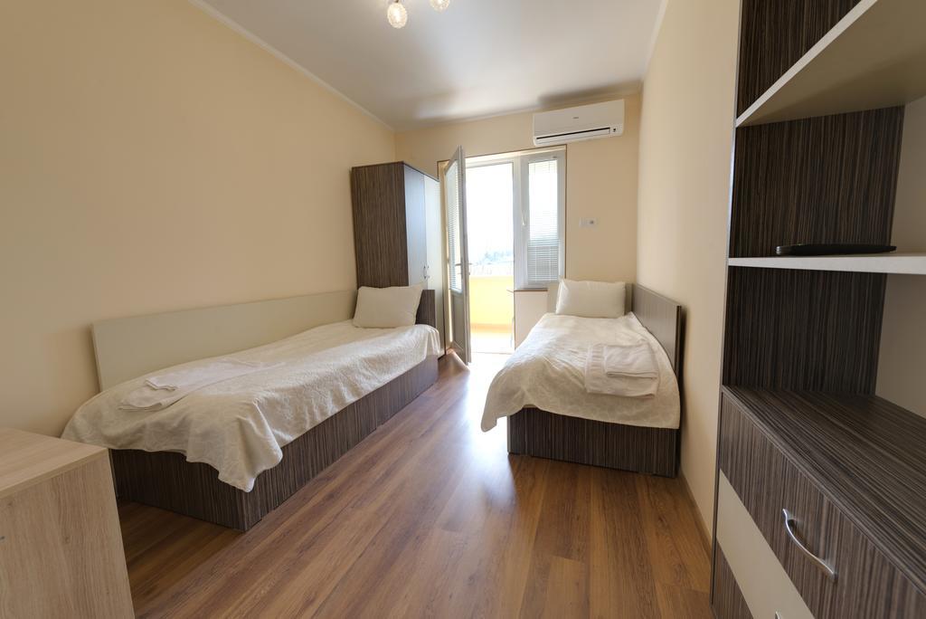 Marinovata Kashta Guest House Veliki Preslav Ngoại thất bức ảnh