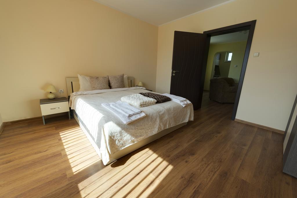 Marinovata Kashta Guest House Veliki Preslav Ngoại thất bức ảnh
